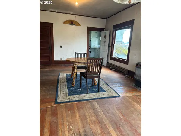 Creswell, OR 97426,83354 N PACIFIC HWY