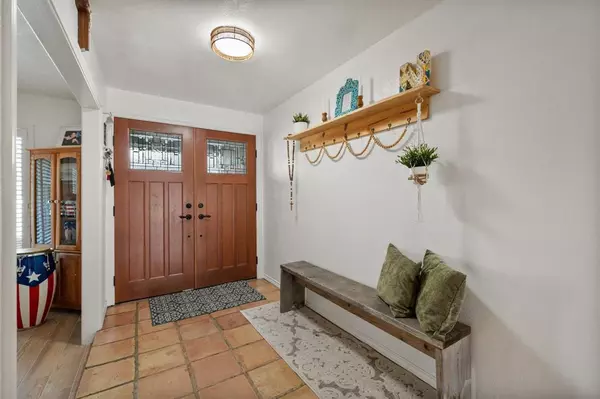 Arlington, TX 76013,4508 Hillside Drive