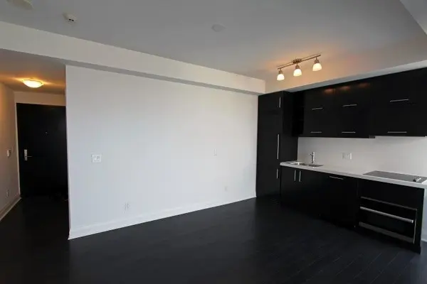 Toronto, ON M5S 0A6,1080 Bay ST #4108