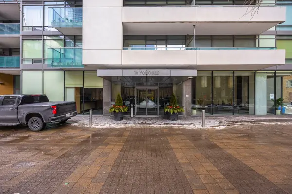 Toronto C02, ON M4W 3Y8,18 Yorkville AVE #1803