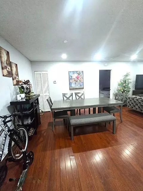 Coral Springs, FL 33065,12185 Royal Palm Blvd