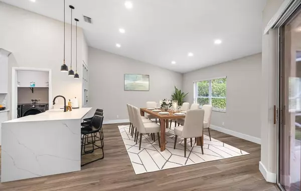 Boca Raton, FL 33487,17282 Ventana Drive