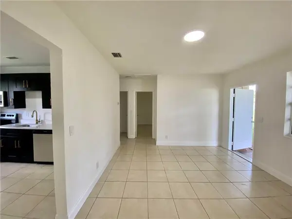 Hallandale Beach, FL 33009,721 NW 1st Ct