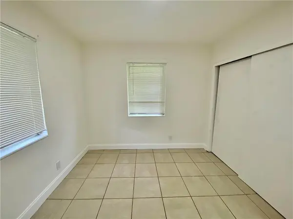 Hallandale Beach, FL 33009,721 NW 1st Ct