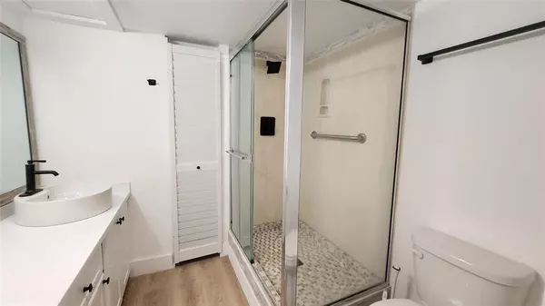 Vero Beach, FL 32960,570 N Tropic Ln. 4- C #4