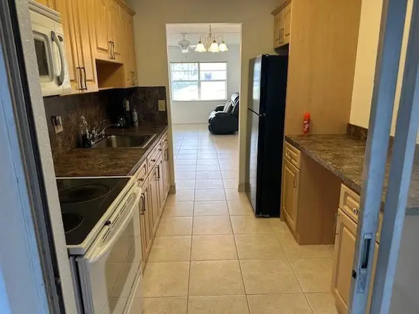 Margate, FL 33063,7705 NW 5th Ct #104