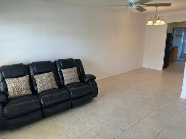 Margate, FL 33063,7705 NW 5th Ct #104