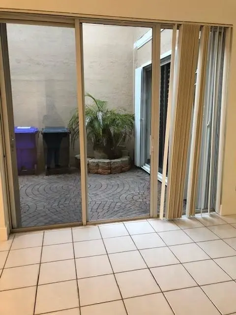 Hollywood, FL 33019,1087 River Birch St #1087