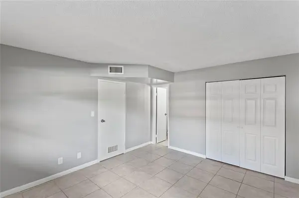 Lauderhill, FL 33313,4101 NW 26th St #161