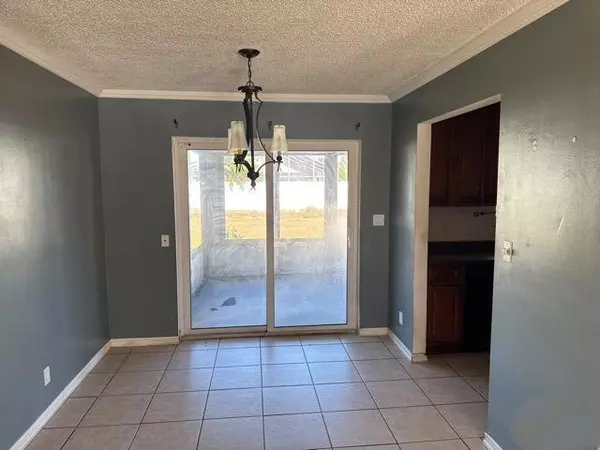 Port St Lucie, FL 34983,321 NE Genesee Ave