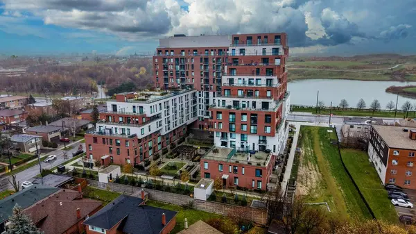 3100 Keele ST #612, Toronto W05, ON M3M 0E1