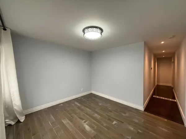 Windsor, ON N8T 2S1,1710 Balfour BLVD