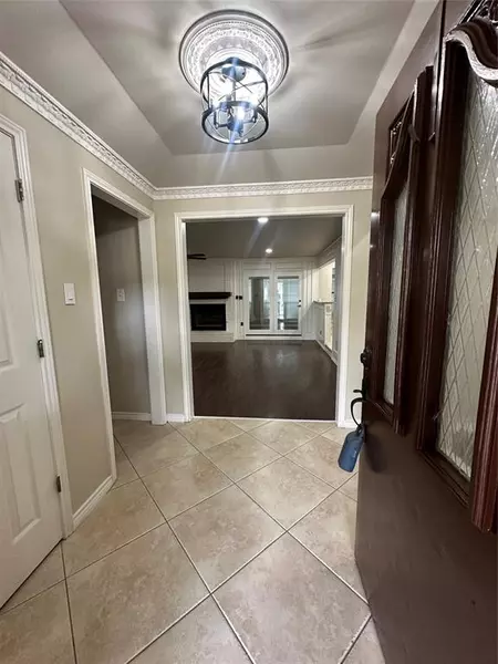 205 Westwood Drive, Southlake, TX 76092