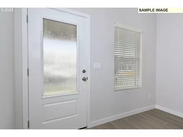 Woodburn, OR 97071,1385 OWL AVE