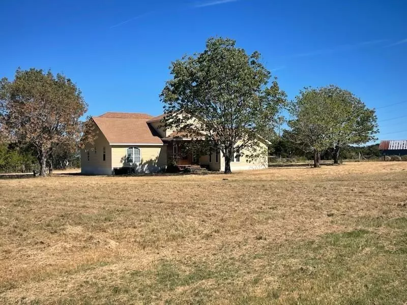 670 VZ County Road 3822, Wills Point, TX 75169