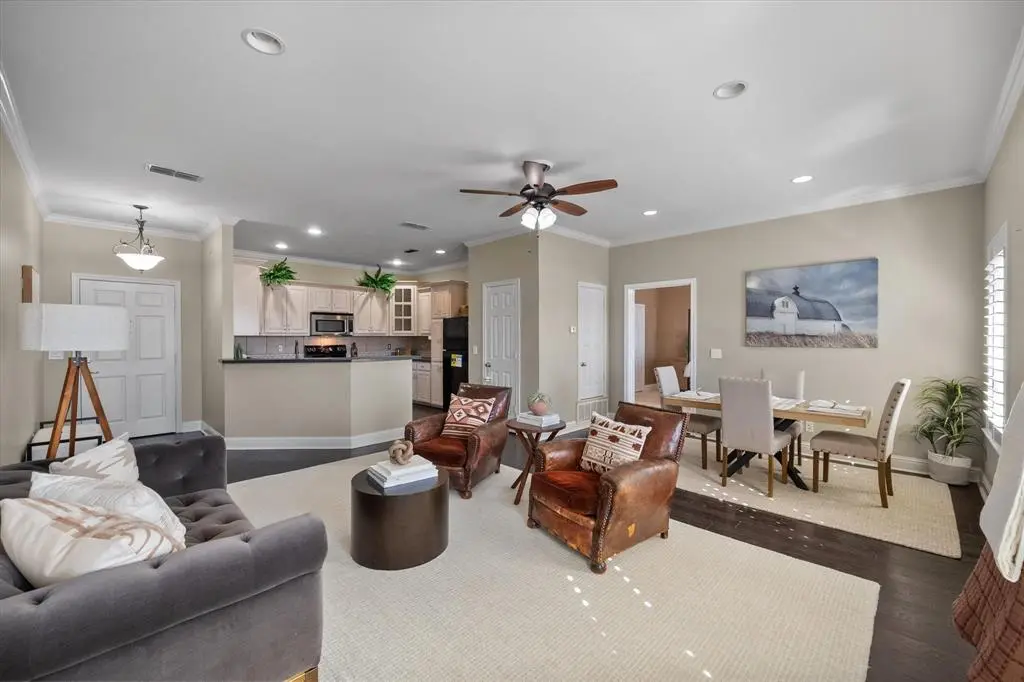 Corsicana, TX 75110,603 W 6th Avenue #203