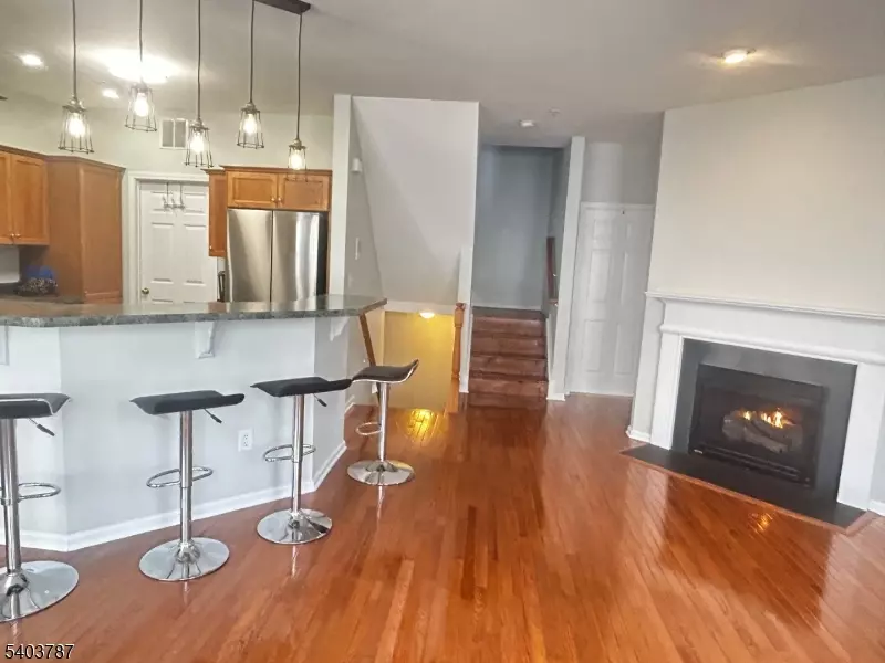 Clifton City, NJ 07013,172 Winchester Ct