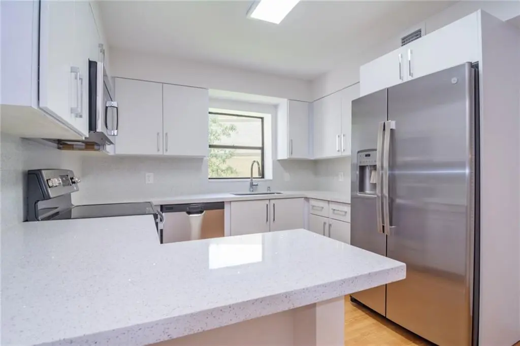 Weston, FL 33326,491 RACQUET CLUB RD #212