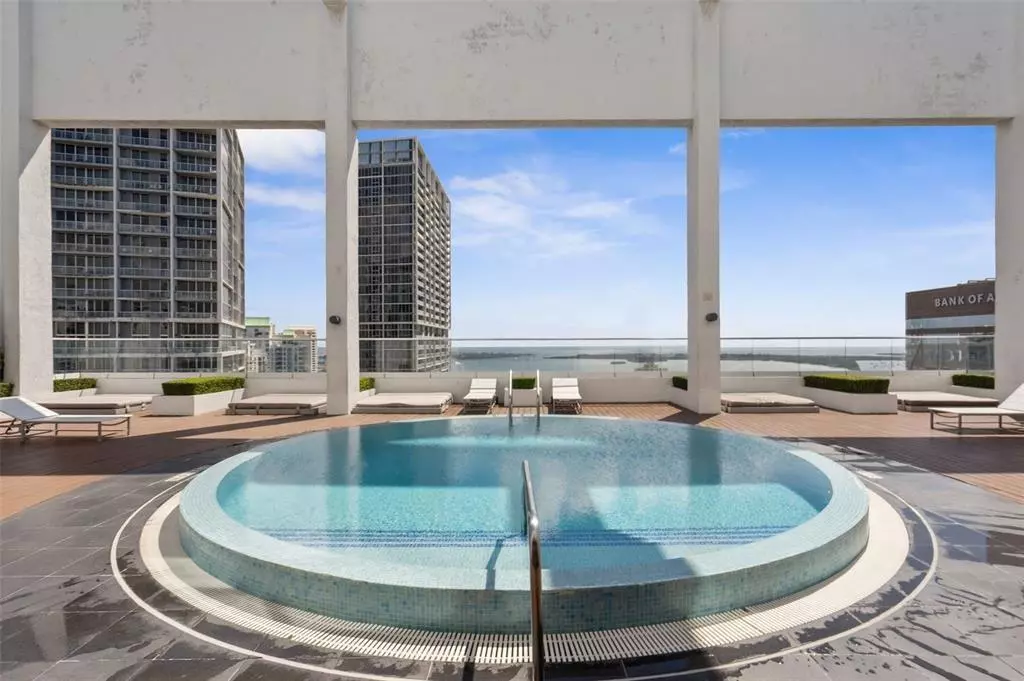 Miami, FL 33131,500 Brickell Ave #2308