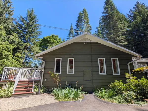 857 Terrien Way, Parksville, BC V9P 1S9