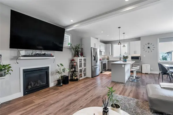 929 Peace Keeping Cres, Langford, BC V9C 2P3