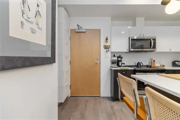 767 Tyee Rd #217, Victoria, BC V9A 0G5