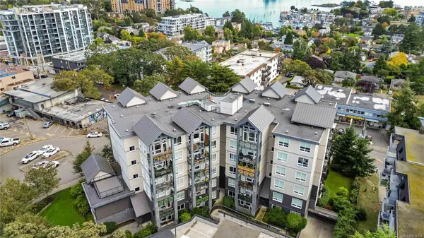 924 Esquimalt Rd #608, Esquimalt, BC V9A 3M8