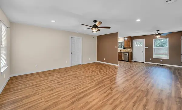 Mcgregor, TX 76657,210 N Harrison Street