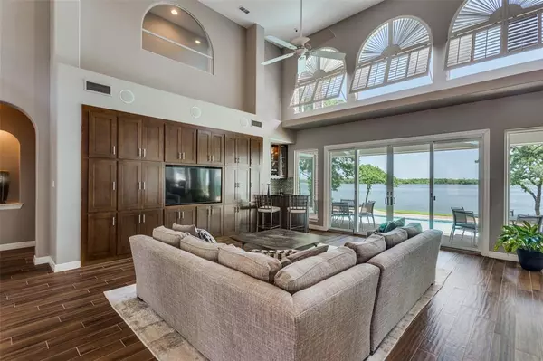 Azle, TX 76020,452 Windjammer Lane