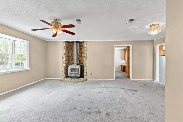 Greenville, TX 75402,698 County Road 3101