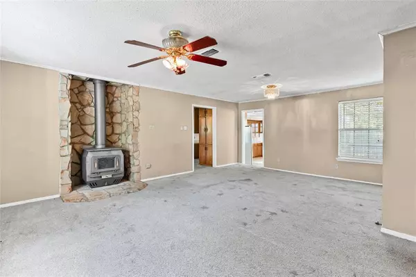 Greenville, TX 75402,698 County Road 3101