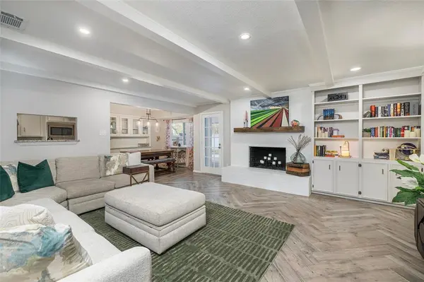 Fort Worth, TX 76133,5809 Rayburn Drive