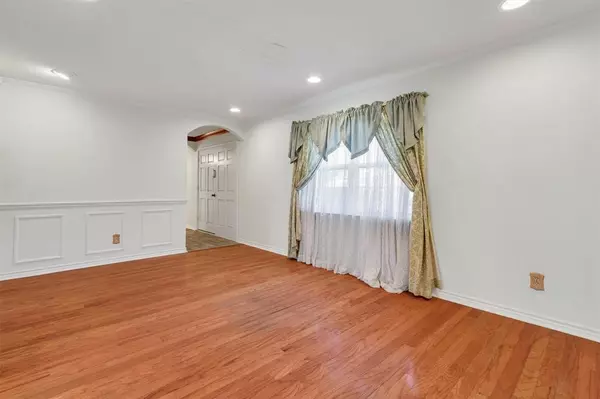 Dallas, TX 75228,1832 Wonderlight Lane