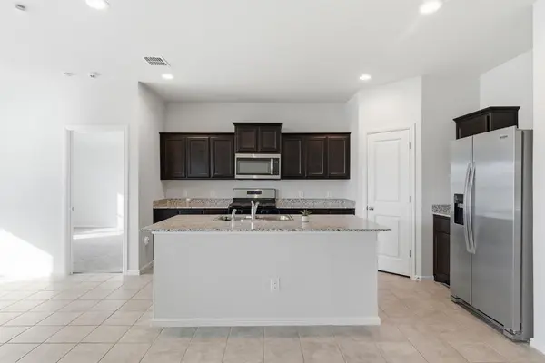 3613 Ridgeway Lane, Denton, TX 76226