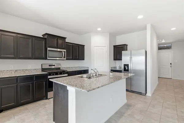 3613 Ridgeway Lane, Denton, TX 76226