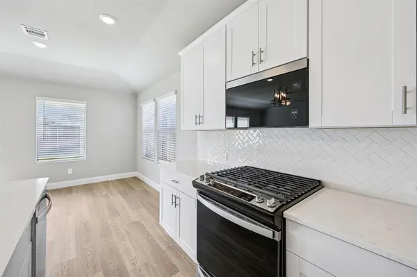 Mckinney, TX 75069,409 Midnight Oak Drive