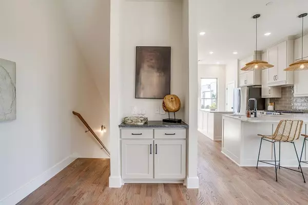 Fort Worth, TX 76107,2820 Weisenberger Street #100