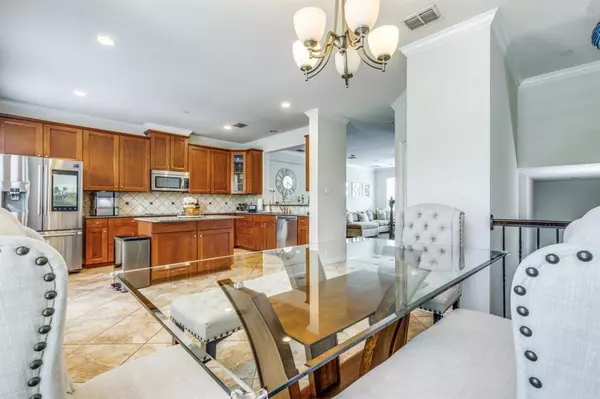 Addison, TX 75001,3932 Asbury Lane