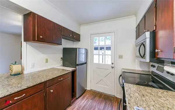 Shreveport, LA 71106,719 Edgemont Street