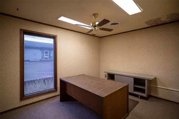 Waco, TX 76710,720 Lake Air Drive