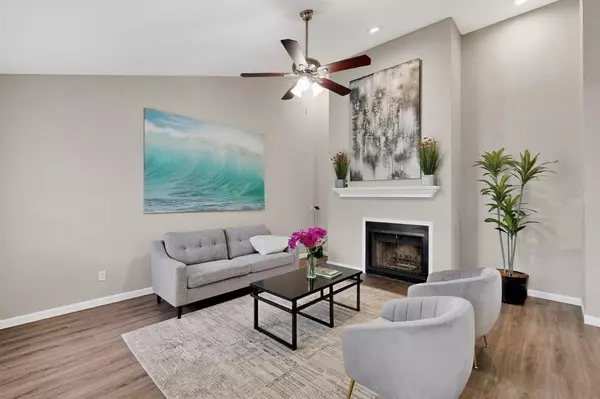 Dallas, TX 75214,218 N Beacon Street #108