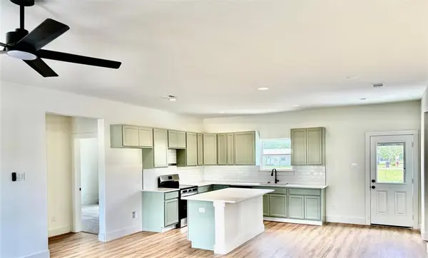 104 Magnolia Street, Lone Oak, TX 75453