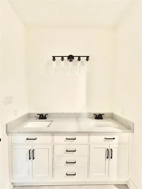 104 Magnolia Street, Lone Oak, TX 75453