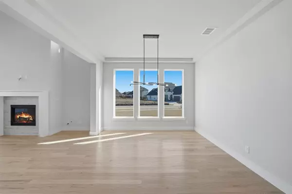 Rockwall, TX 75087,940 Shady Oaks Drive