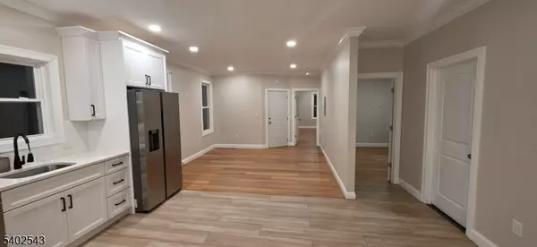 Wallington Boro, NJ 07057,115 Wallington Ave #1