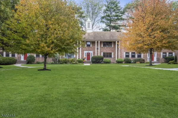 Westfield Town, NJ 07090,46B Sandra Circle #4