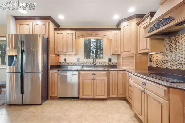 Colorado Springs, CO 80908,12730 Herring RD