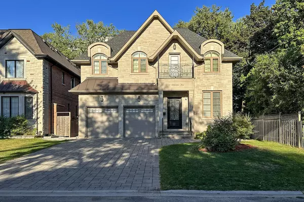 11 Elmview AVE, Toronto C07, ON M2N 2S5