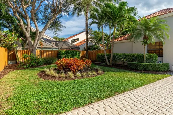 Palm Beach Gardens, FL 33410,2524 La Cristal Cir