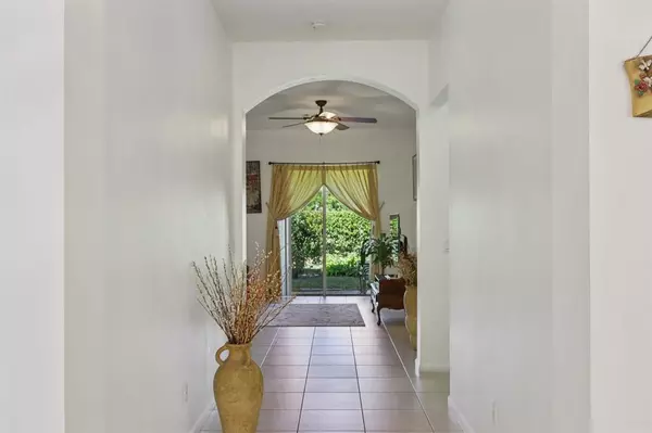 Lake Worth, FL 33467,9153 Sedgewood Dr